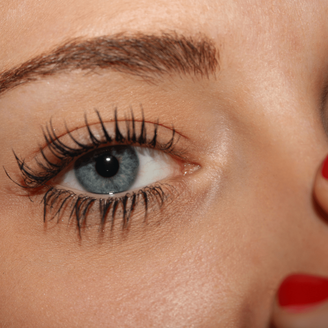 Omiana Natural Beauty Mascara Strong-Hold Mascara - No Titanium Dioxide, Mica, & More!